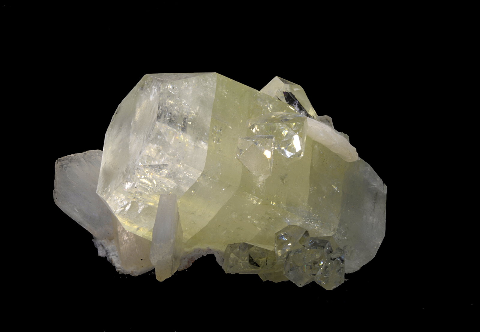 Fluorapofilita-(K)
4 x 2 cm
(Autor: Antonio Carmona)