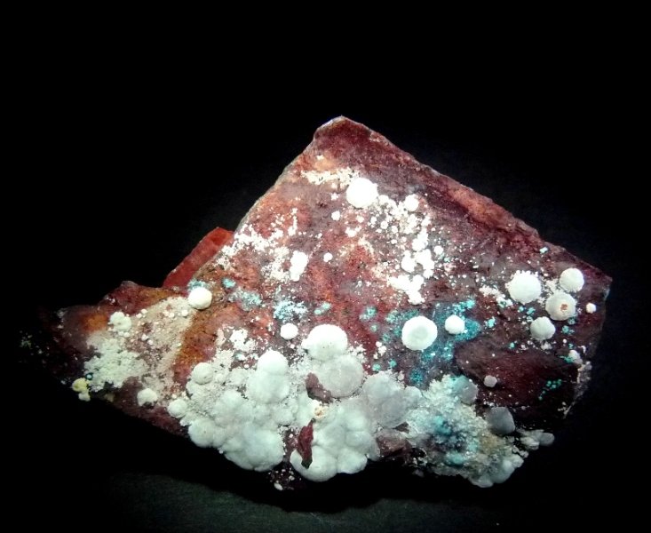 Aragonito y Auricalcita.
70x40 mm.
(Autor: Jesus Franquesa Baucells)