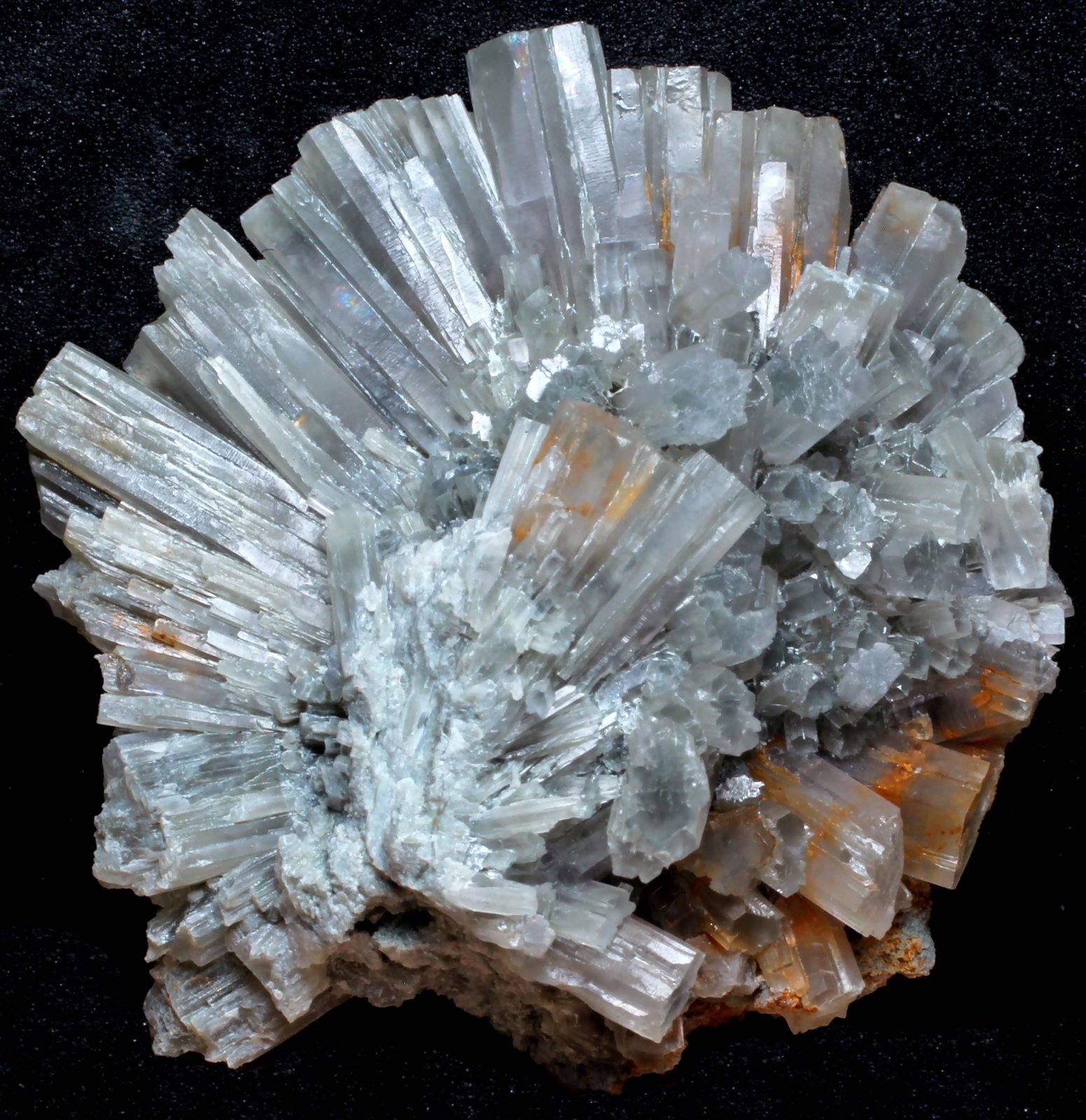 Aragonito
39 x 39 x 22 mm
(Autor: José Luis Zamora)