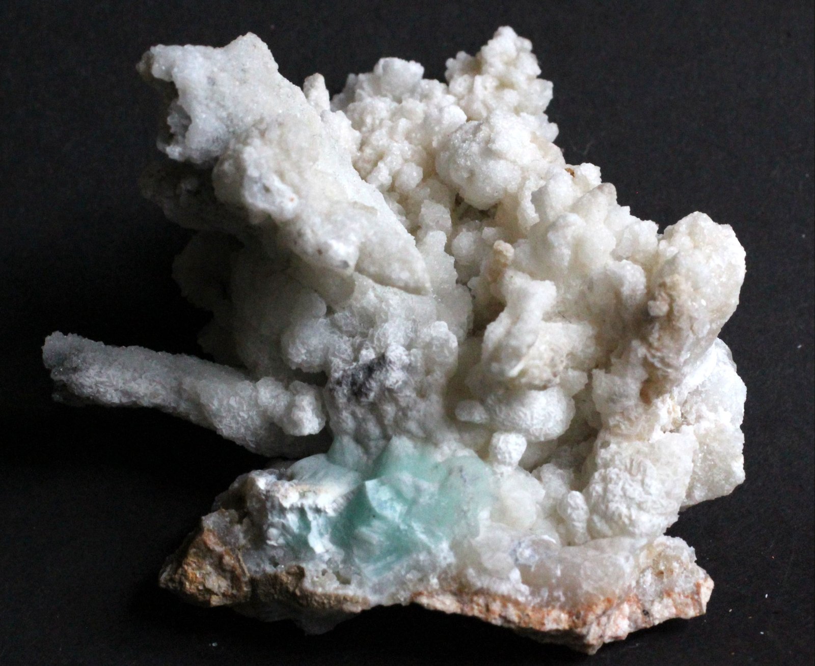 Aragonito
55 x 55 x 32 mm.
(Autor: José Luis Zamora)