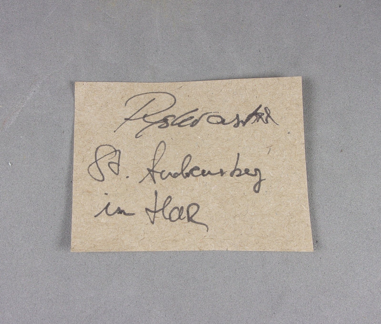 _Etiqueta Arsénico con Discrasita.
6 x 4 x 3,1 cm.
(Autor: J. G. Alcolea)