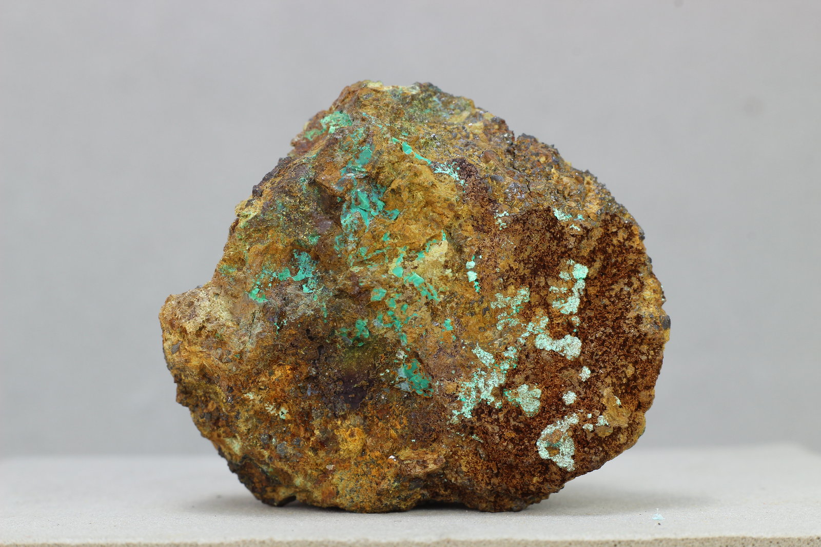 Arseniosiderita
33x32 mm
(Autor: Juan Espino)