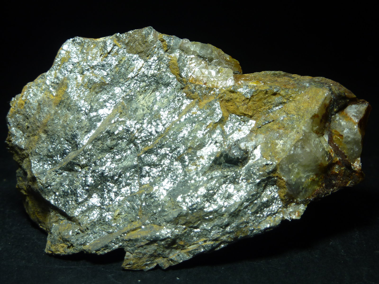 Arsenopirita
70 x 60 mm
(Autor: Joaquin Blanco Cortina)