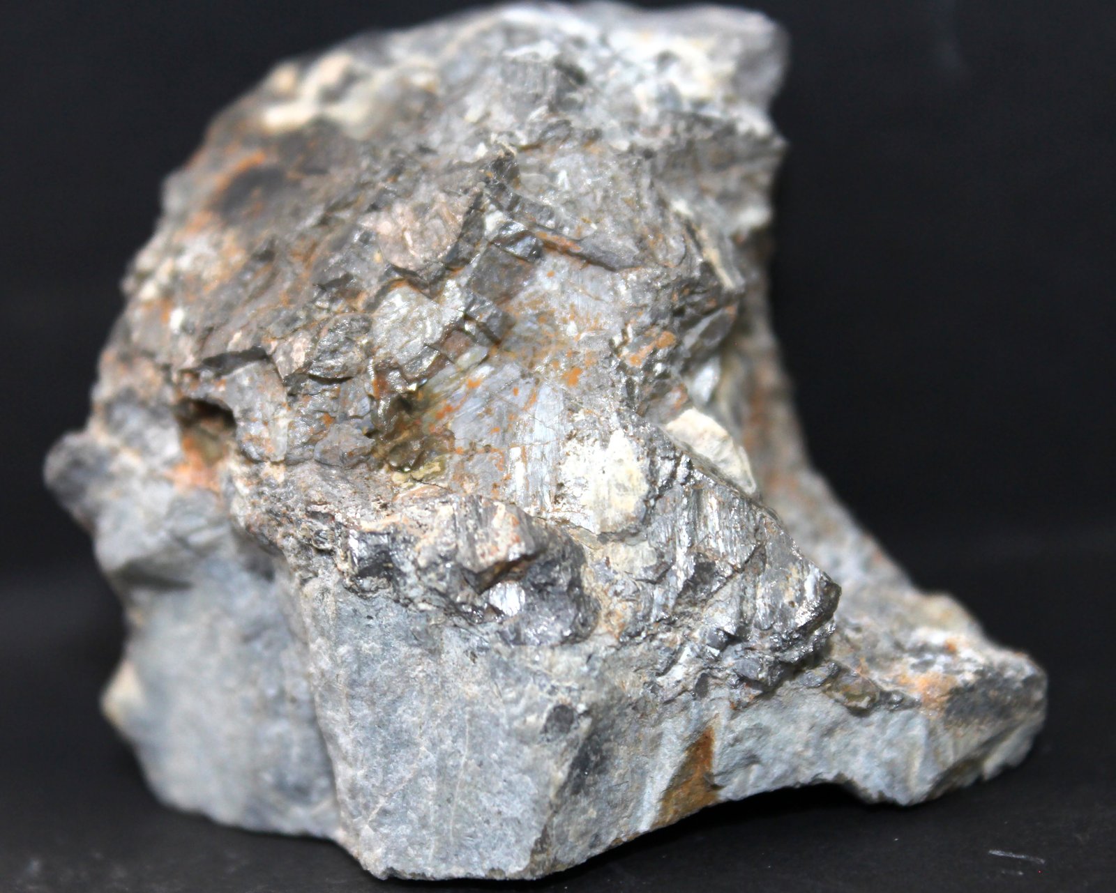 Arsenopirita
43x37x40 mm.
(Autor: José Luis Zamora)