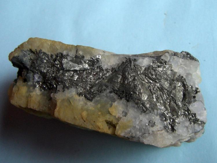 Arsenopirita
7 x 3 x 3 cm.
(Autor: Antonio GG)