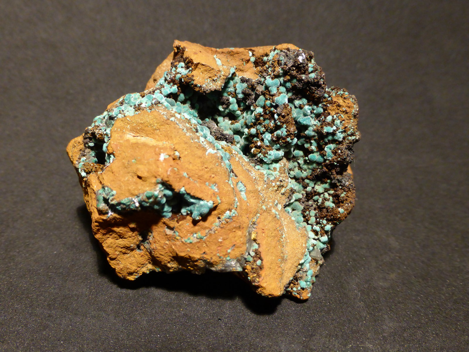 Auricalcita
6x4,5 cm
(Autor: Ander Ispizua Juan)