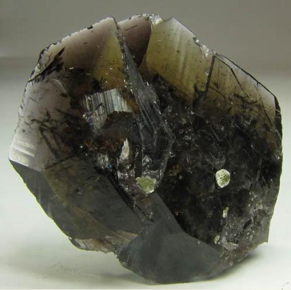 Axinita-(Fe)
5 x 4 x 2 cm
(Autor: Antonio Alcaide)