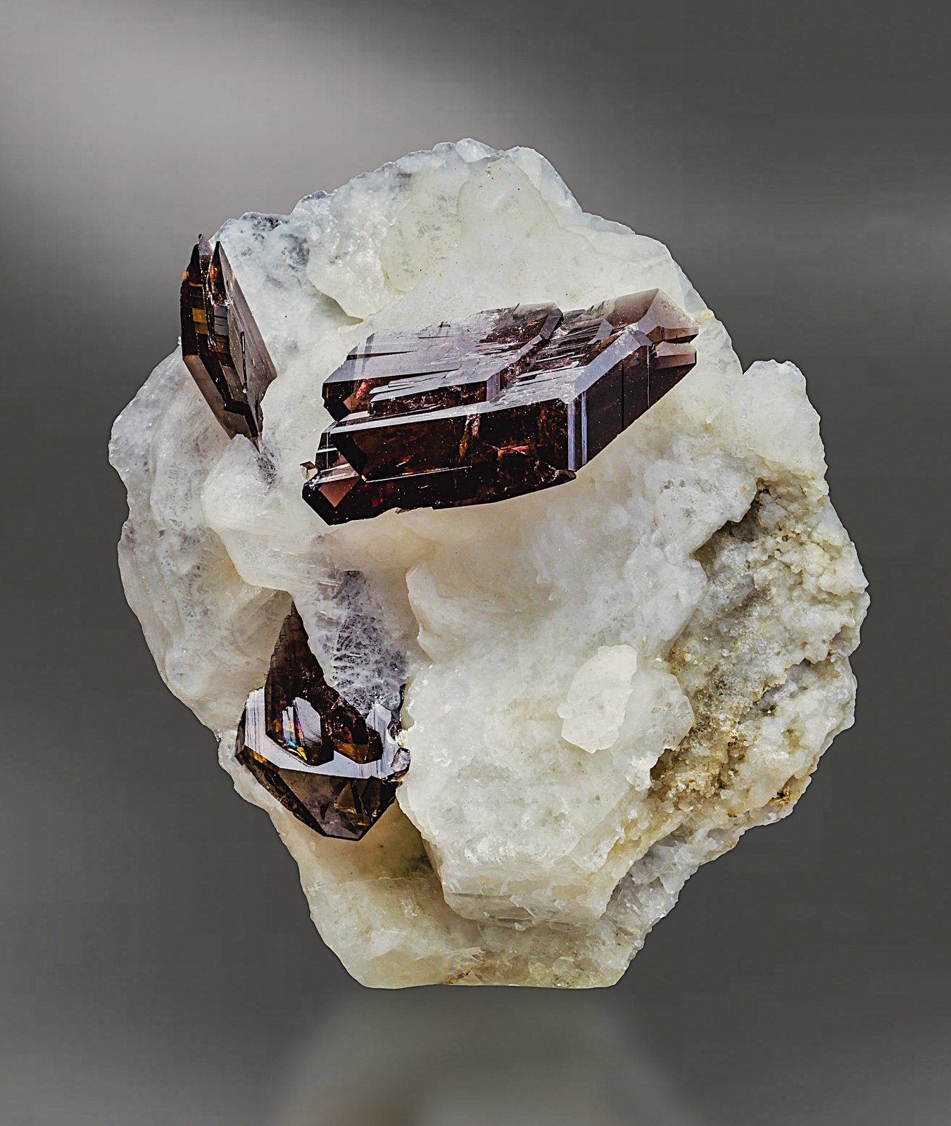 Axinita-(Fe)
45 x 40 mm
(Autor: Borja Sainz de Baranda)