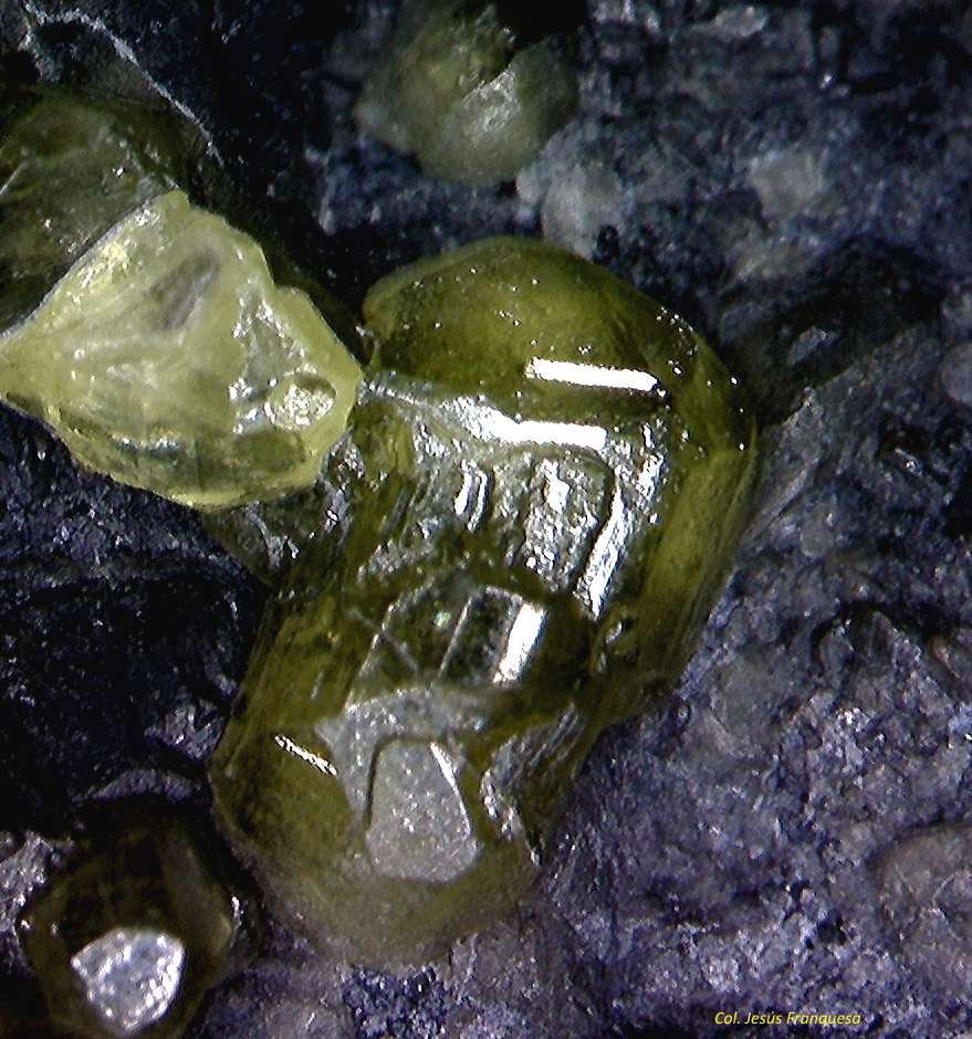 Azufre.
2´375 x 2´249 mm.
(Autor: Jesus Franquesa Baucells)