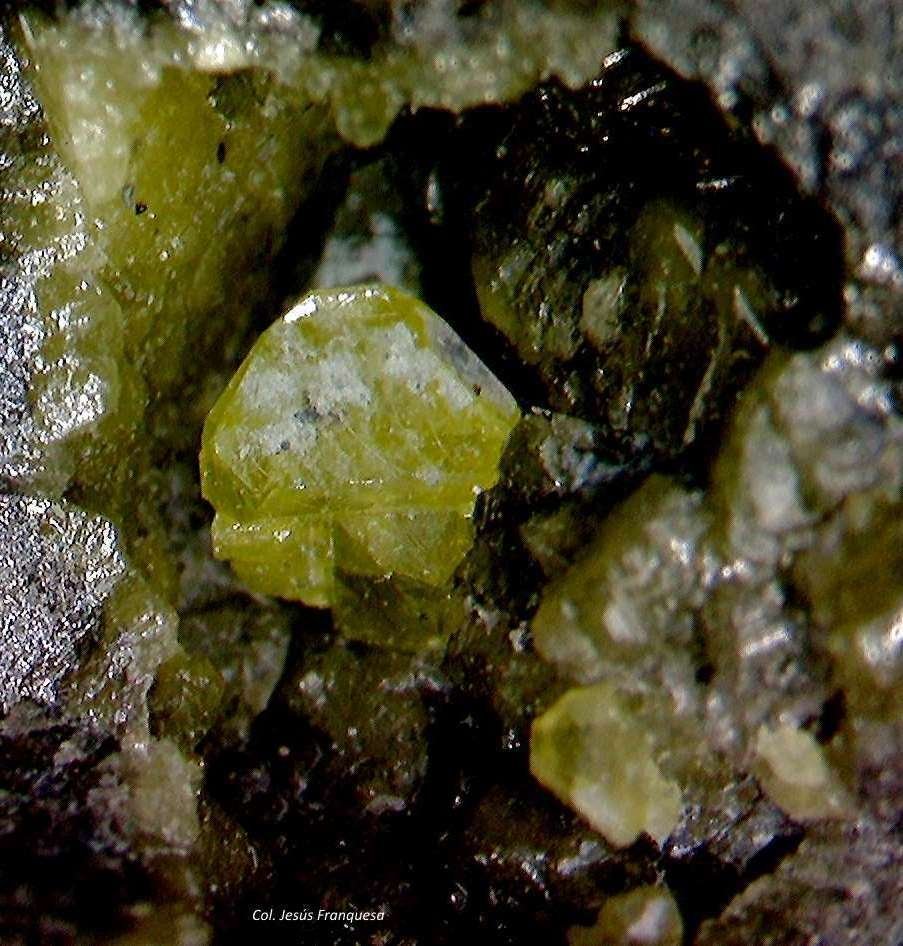 Azufre
2´835 x 2´020 mm.
(Autor: Jesus Franquesa Baucells)