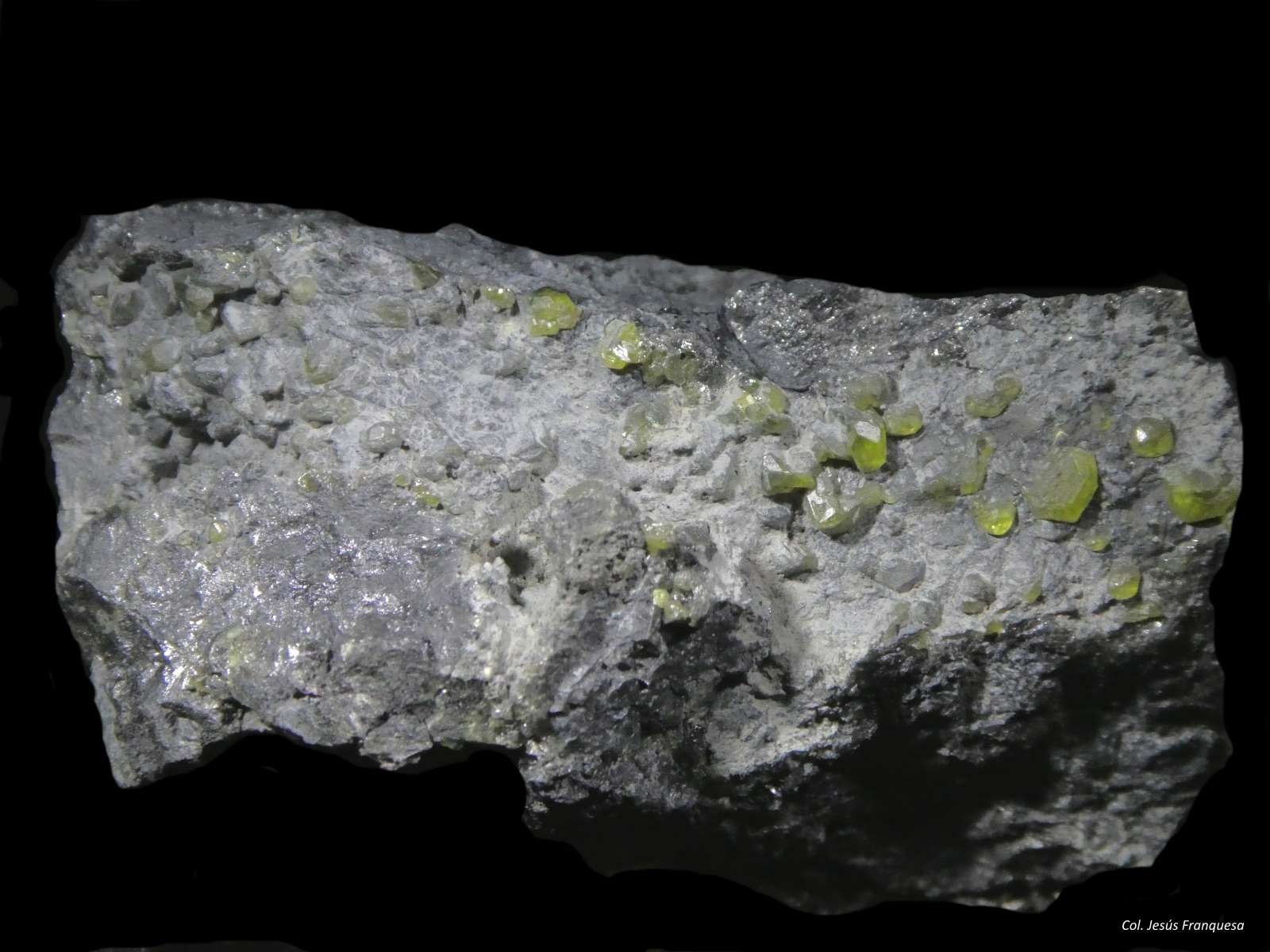 Azufre
60x28 mm.
(Autor: Jesus Franquesa Baucells)