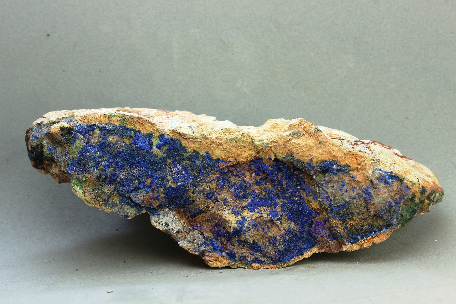 Azurita
105x31 mm
(Autor: Juan Espino)