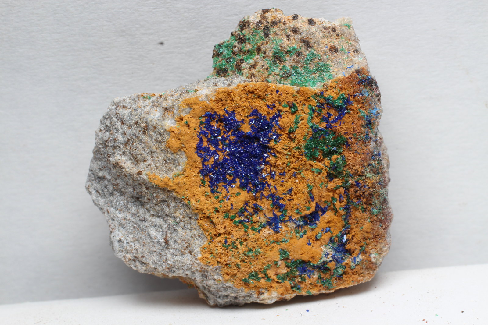 Azurita y Malaquita
27 x 27 x 15 mm
(Autor: José Luis Zamora)