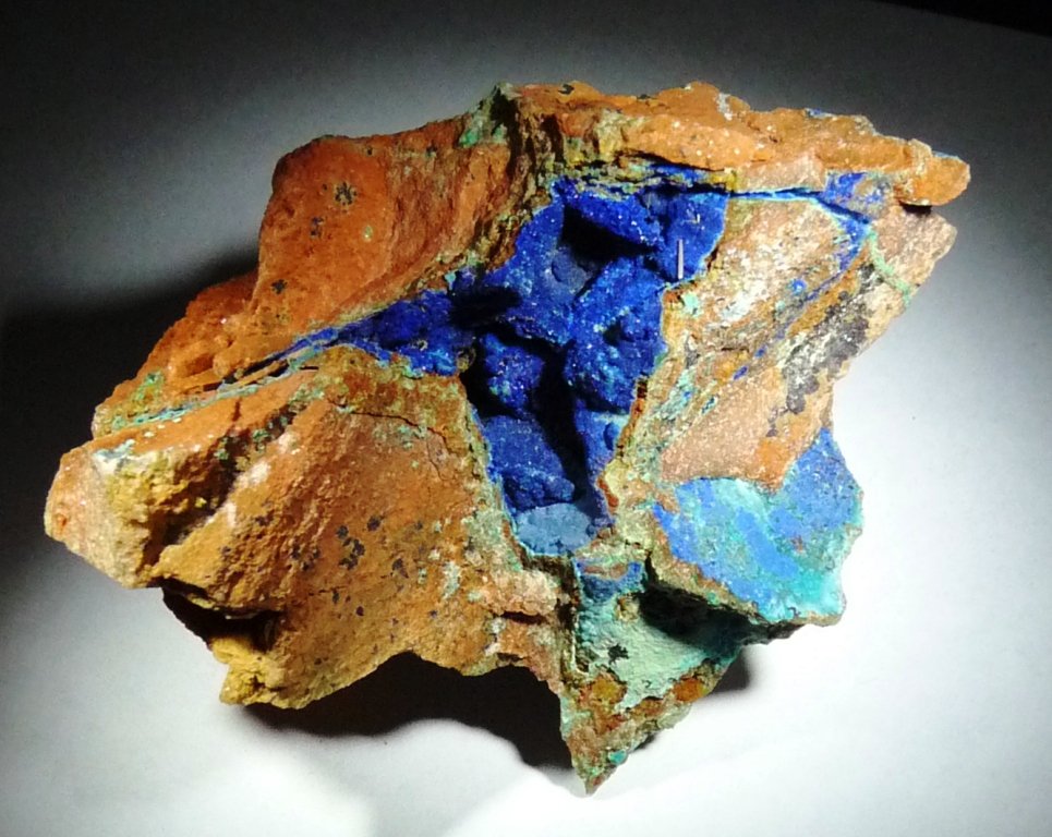 Azurita y Crisocola.
60x50 mm.
(Autor: Jesus Franquesa Baucells)
