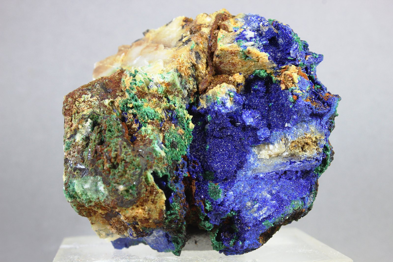 Azurita
60X56X43 mm.
(Autor: Juan Espino)