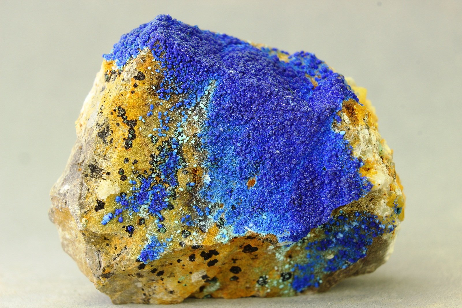 Azurita
36x29x22 mm
(Autor: Juan Espino)