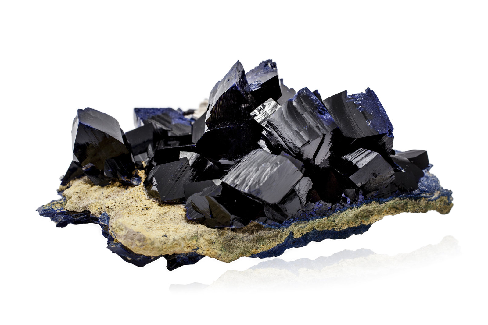 Azurita
12 x 10 x 5.5 cm / Cristal principal: 3 cm
(Autor: Museo MIM)