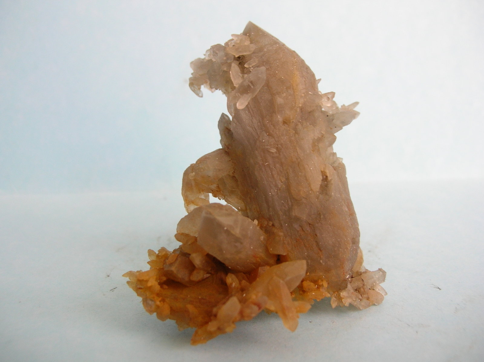 Cuarzo
7 x 6 cm
(Autor: Pedro Conesa)