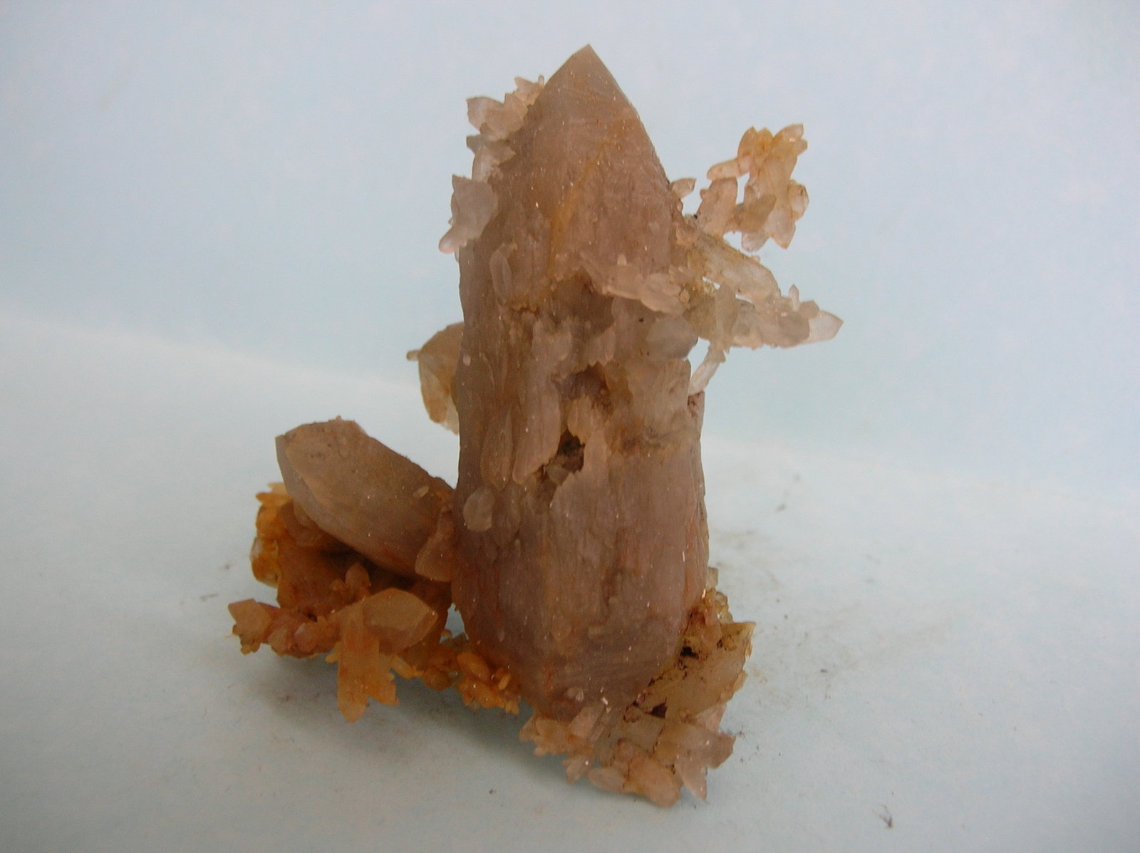 Cuarzo
7 x 6 cm
(Autor: Pedro Conesa)