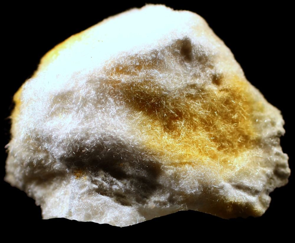 Bavenita
30 x 22 x 9 mm.
(Autor: José Luis Zamora)
