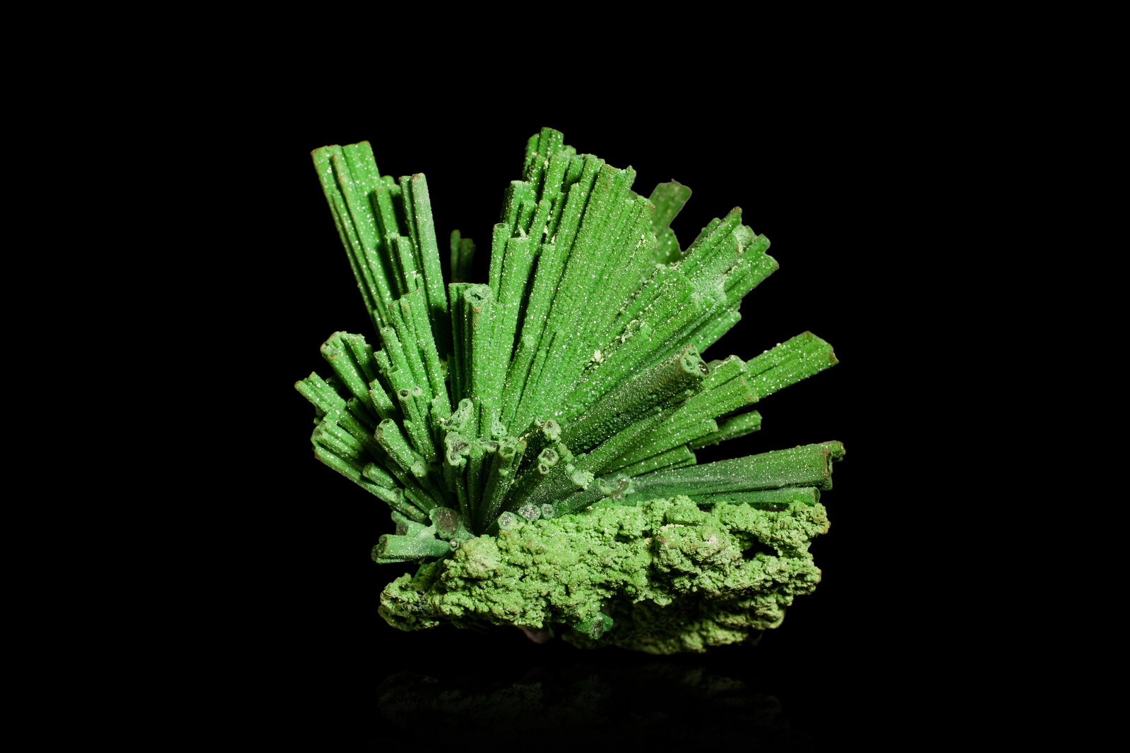 Bayldonita pseudo Mimetita
5 x 4 x 4.5 cm / Cristal principal: 3 cm
(Autor: Museo MIM)