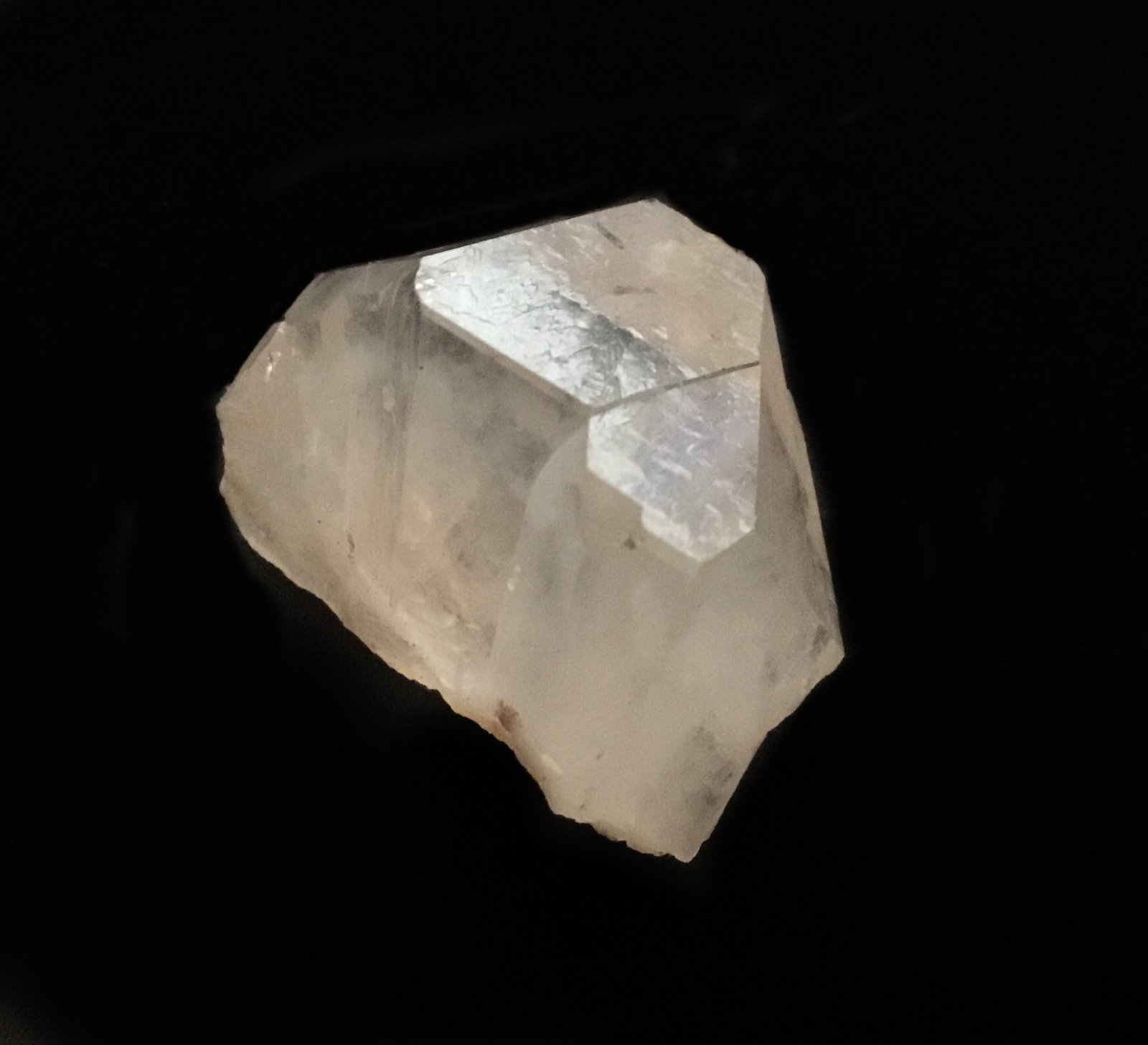 Cuarzo
3x2 cm
(Autor: Emilio Téllez)