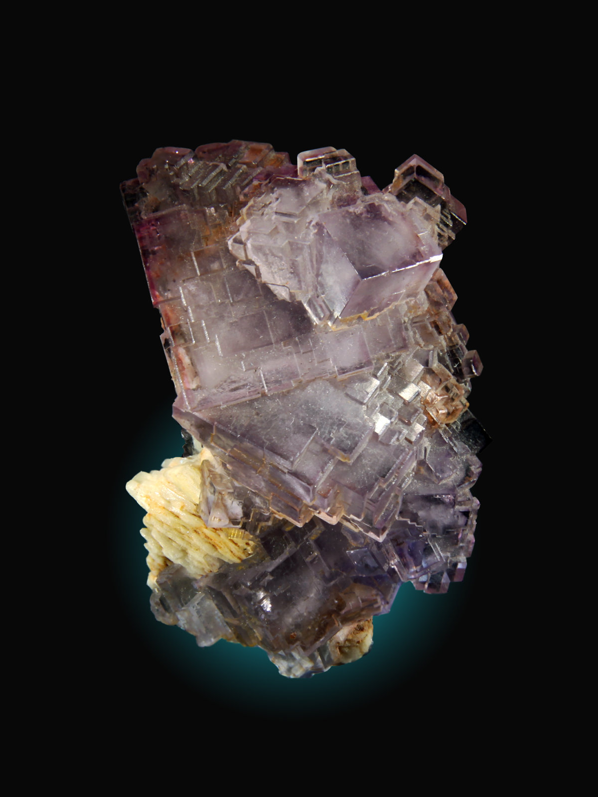 Fluorita, Barita
6x4cm, cristales de hasta 2cm
(Autor: Raul Vancouver)