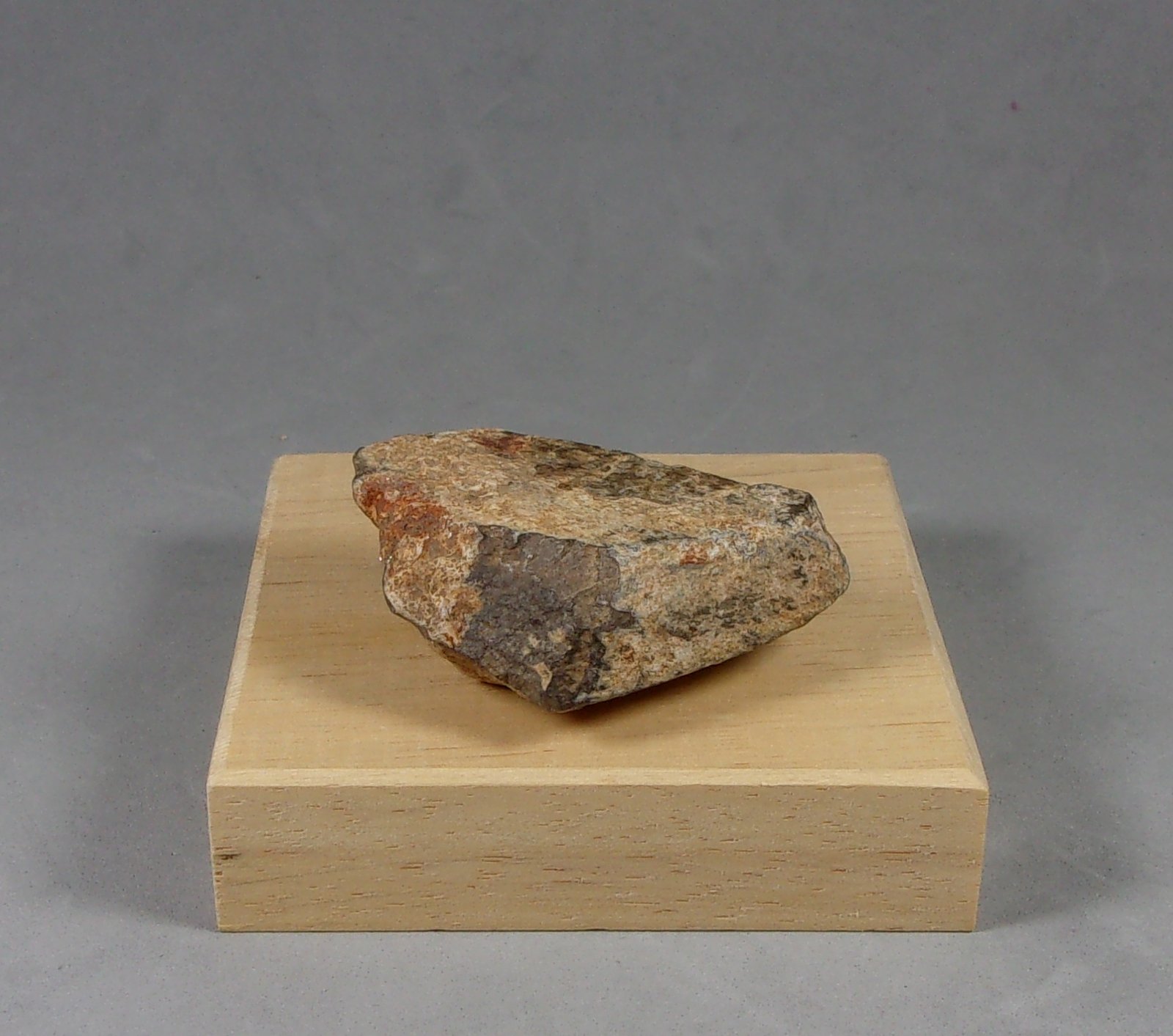Bismutotantalita
4,5 x 3 x 1,7 cm.
(Autor: J. G. Alcolea)