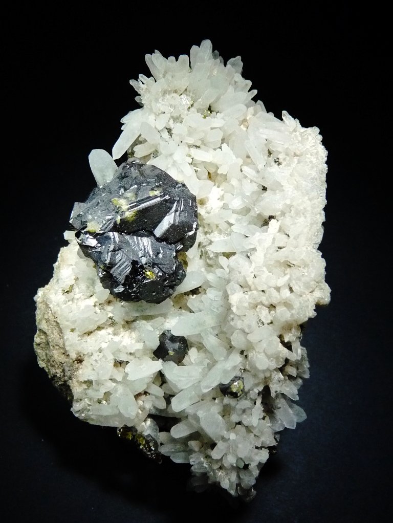 Esfalerita y Cuarzo.
70x50 mm.
(Autor: Jesus Franquesa Baucells)