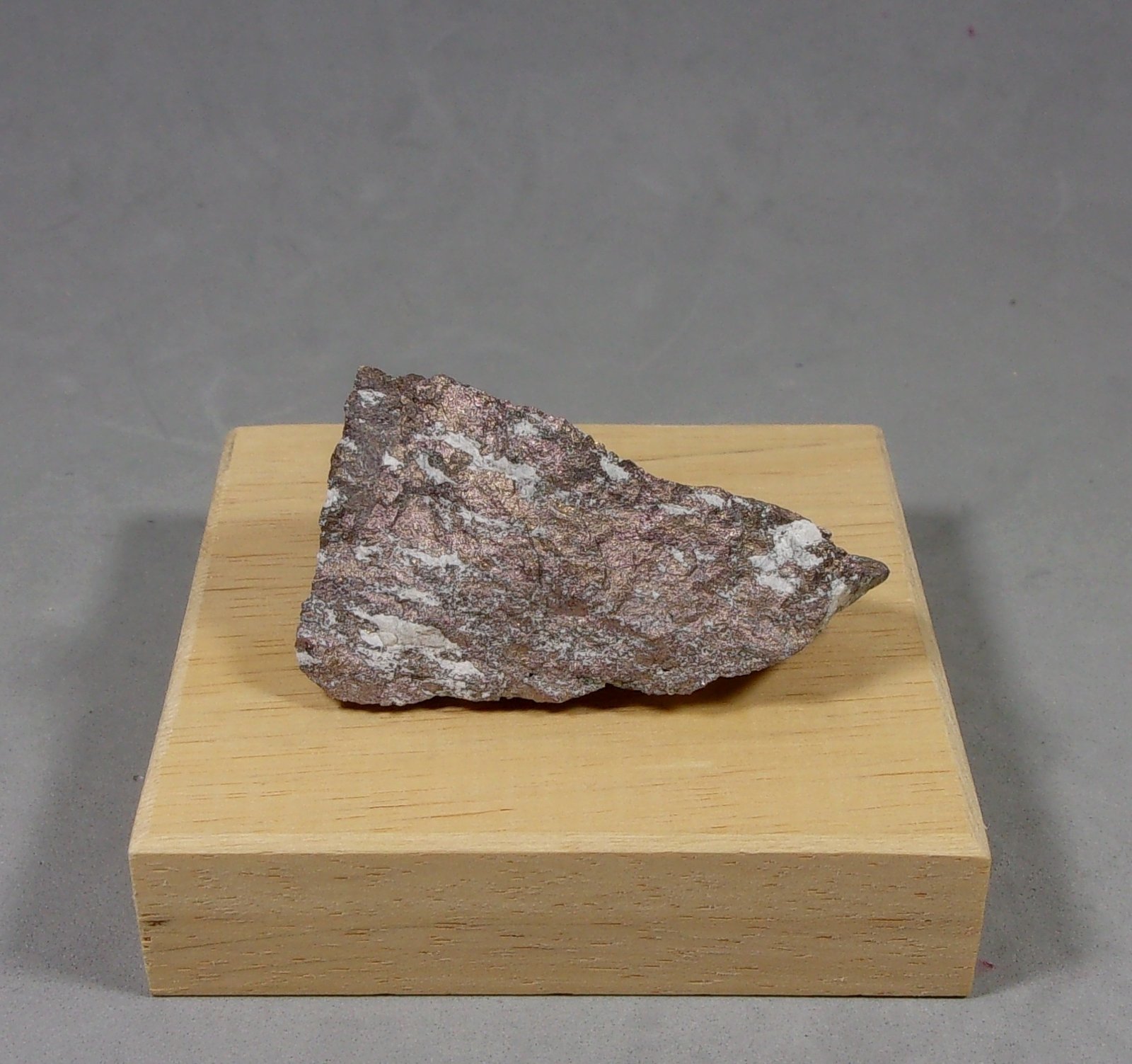 Breithauptita con Niquelina
4,5 x 2,5 x 2,5 cm
(Autor: J. G. Alcolea)