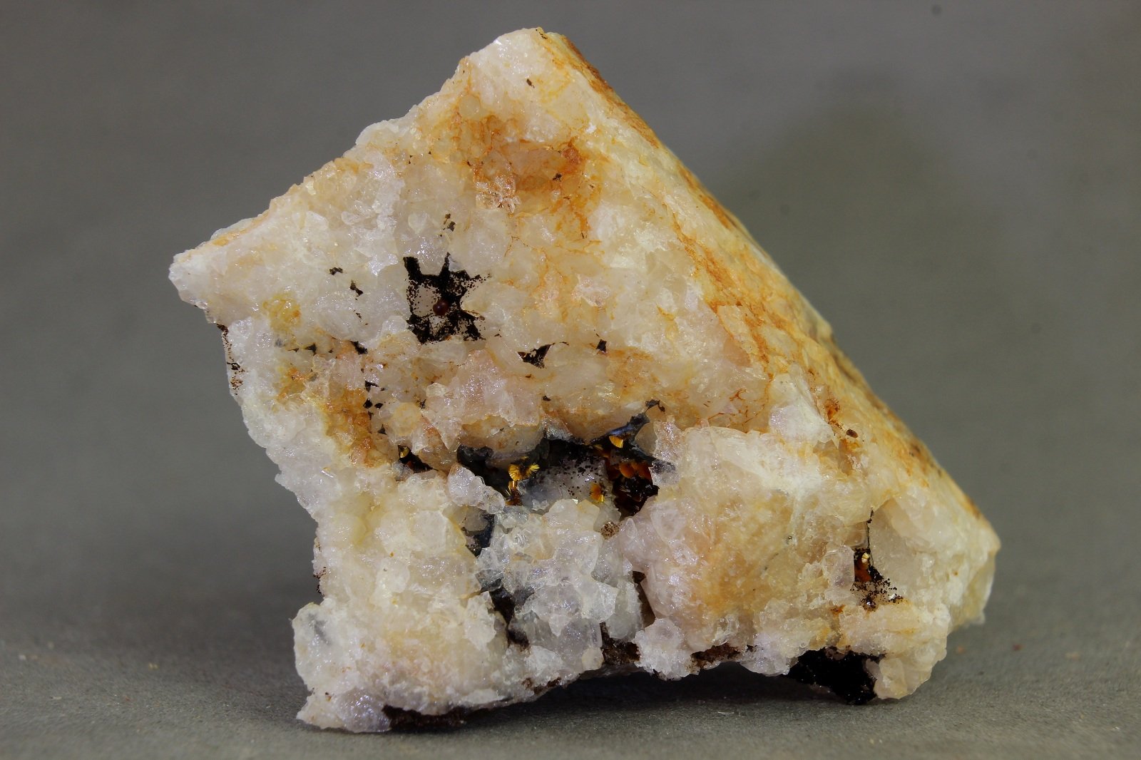 Cacoxenita
37x28x13 mm
(Autor: Juan Espino)