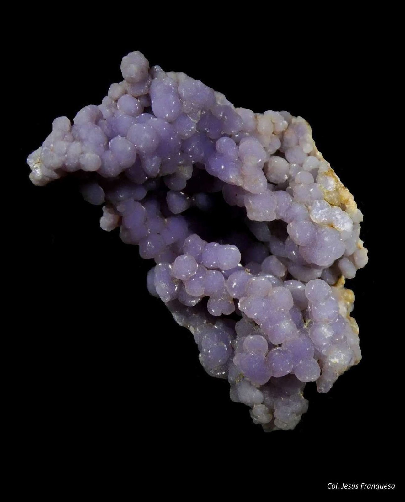 Cuarzo (variedad calcedonia).
58x38 mm.
(Autor: Jesus Franquesa Baucells)