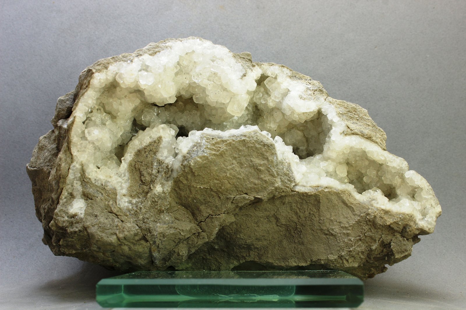Calcita
137x85x54 mm
(Autor: Juan Espino)