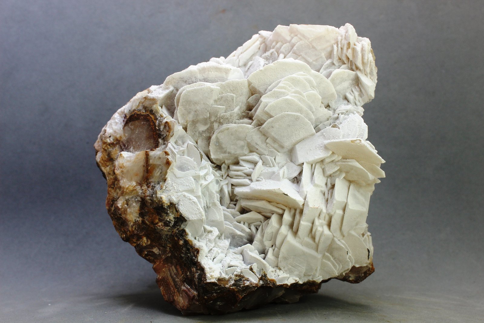 Calcita
98x86x60 mm.
(Autor: Juan Espino)