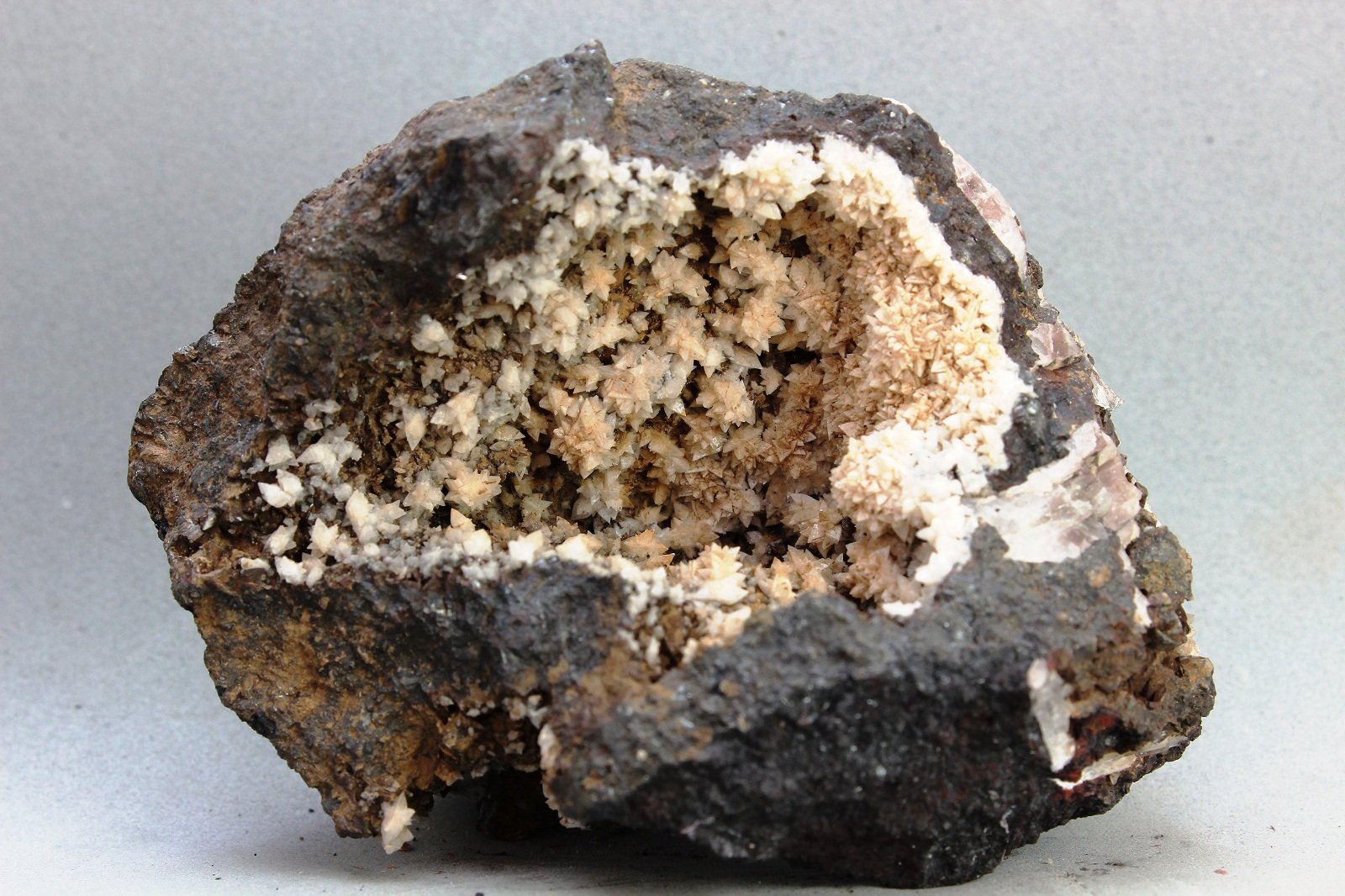 Calcita
45x60 mm
(Autor: Juan Espino)