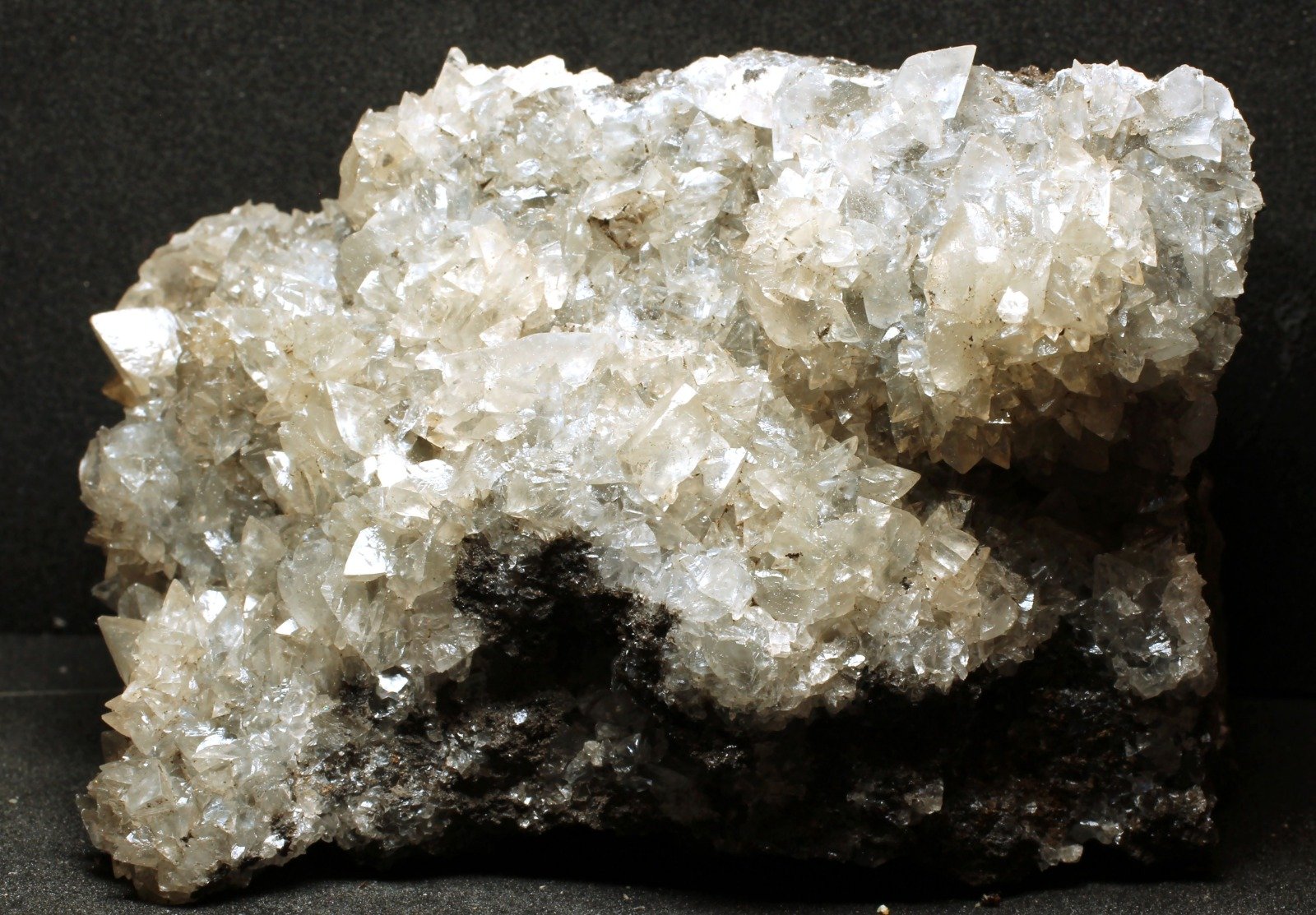Calcita
77 x 55 x 52 mm.
(Autor: José Luis Zamora)
