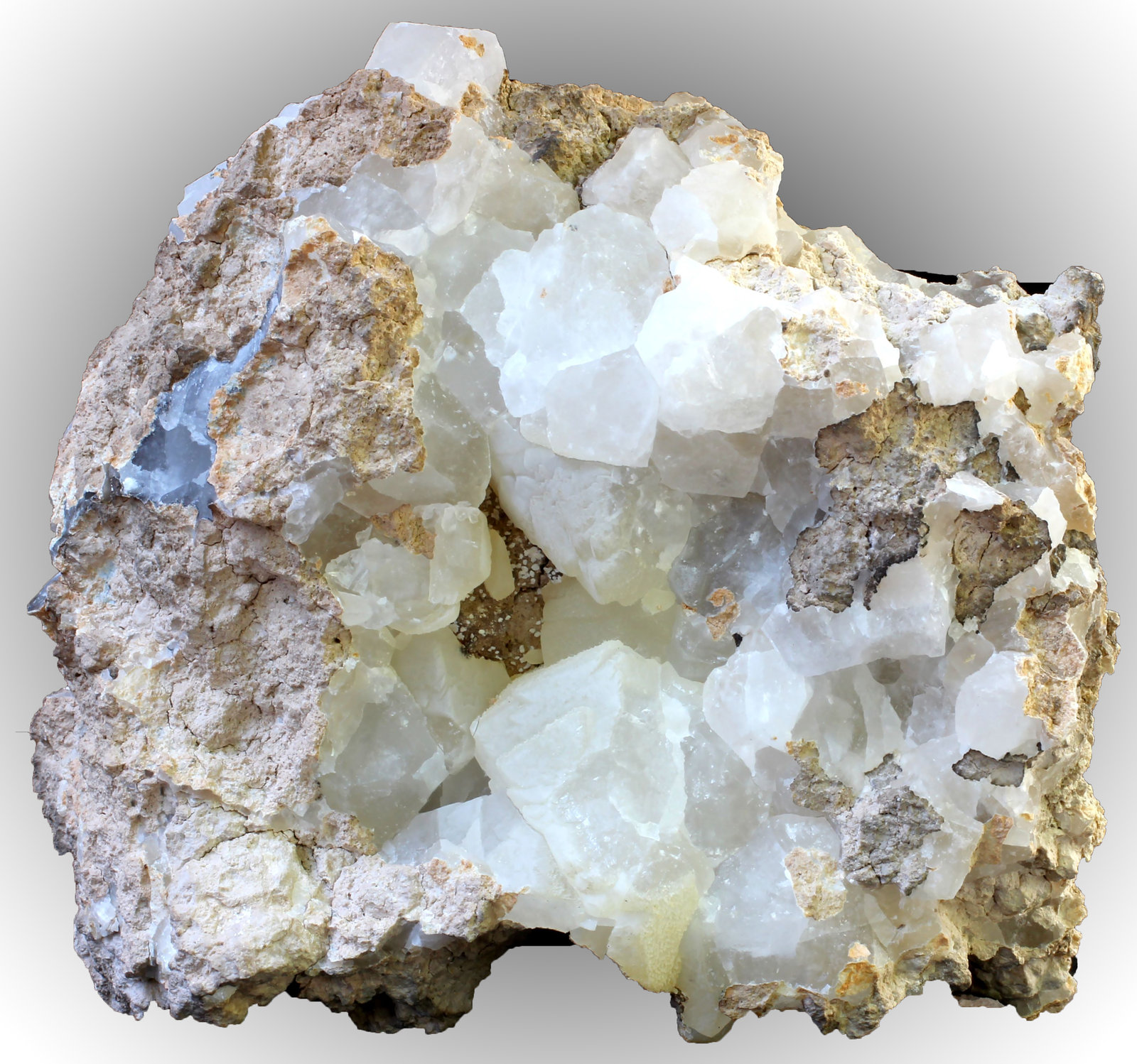 Calcita, Sepiolita
117 x 110 x 70 mm.
(Autor: José Luis Zamora)