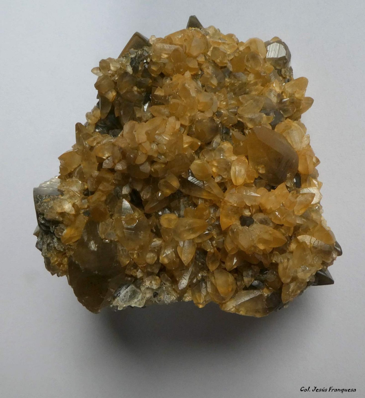 Calcita.
80x75 mm.
(Autor: Jesus Franquesa Baucells)