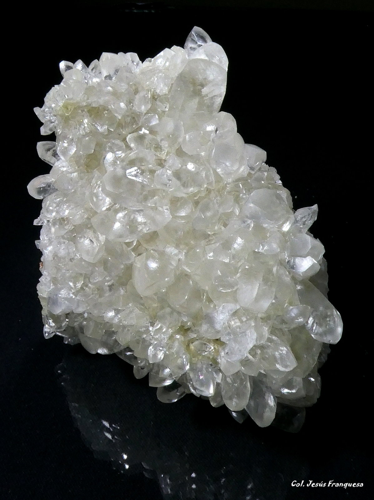Calcita.
77x72 mm.
(Autor: Jesus Franquesa Baucells)