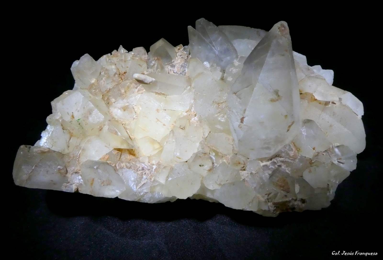 Calcita
130x75 mm.
(Autor: Jesus Franquesa Baucells)