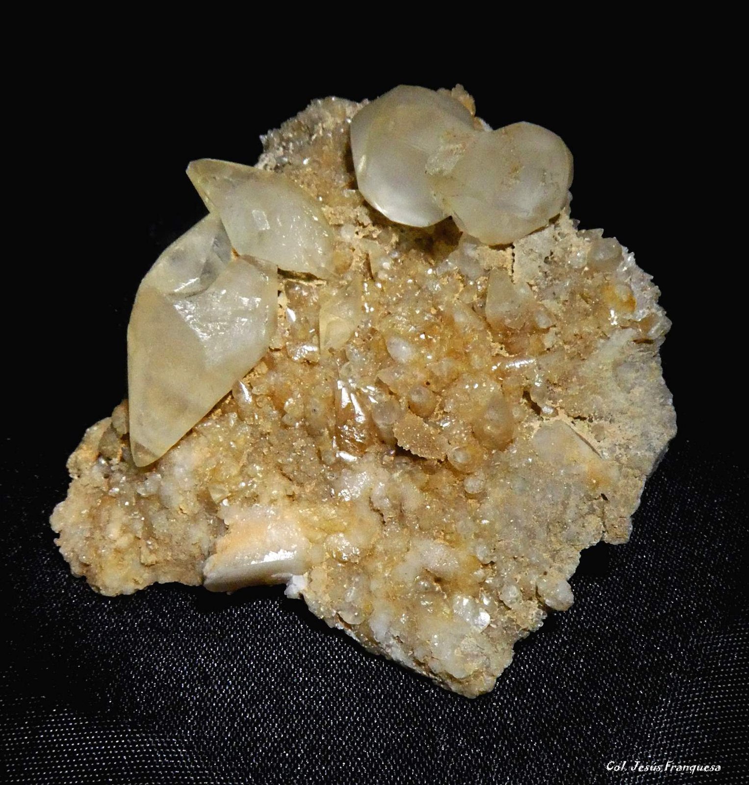 Calcita
59x52 mm.
(Autor: Jesus Franquesa Baucells)