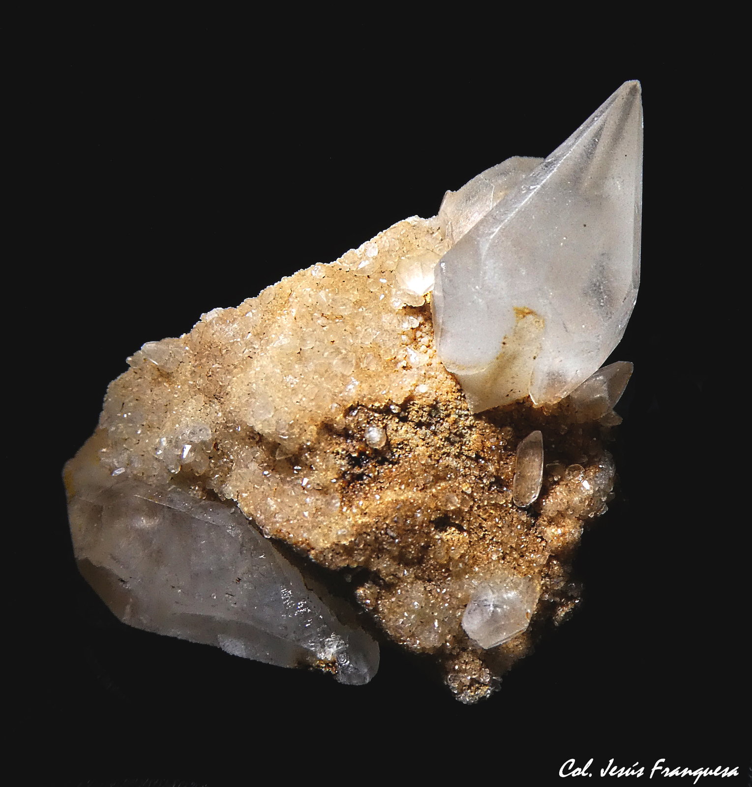 Calcita.
35x30 mm.
(Autor: Jesus Franquesa Baucells)