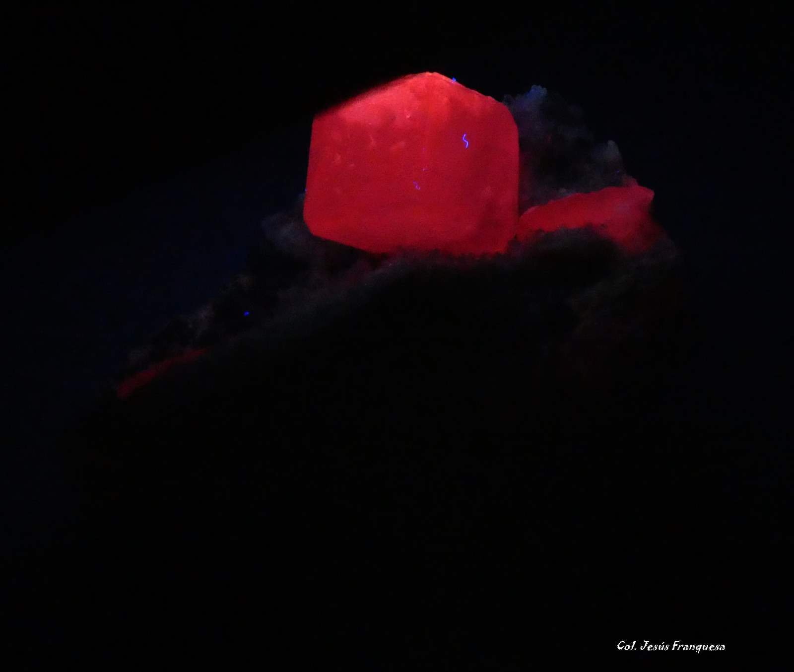 Calcita.
46x26 Crt. 12x11 mm..
(Autor: Jesus Franquesa Baucells)