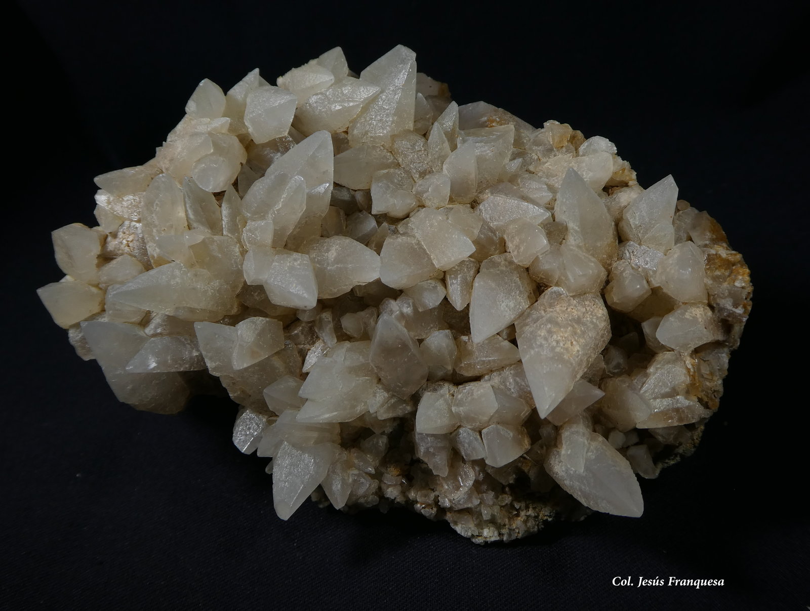 Calcita.
90x70 mm.
(Autor: Jesus Franquesa Baucells)