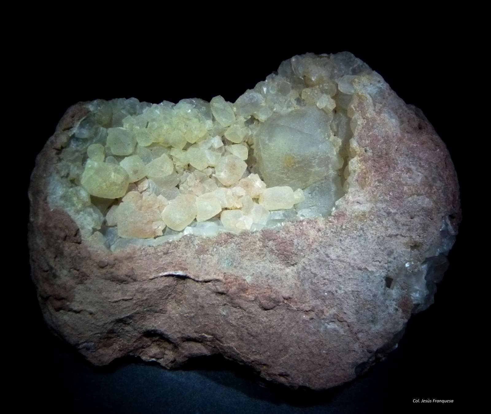 Calcita
70x70 mm.
(Autor: Jesus Franquesa Baucells)