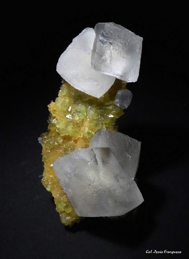Calcita y Fluorita.
39x24 mm.
(Autor: Jesus Franquesa Baucells)