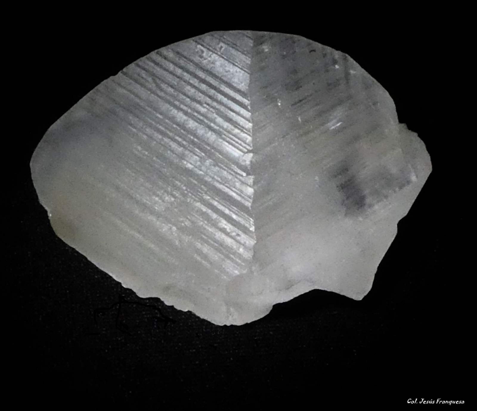 Calcita.
45x30 mm.
(Autor: Jesus Franquesa Baucells)