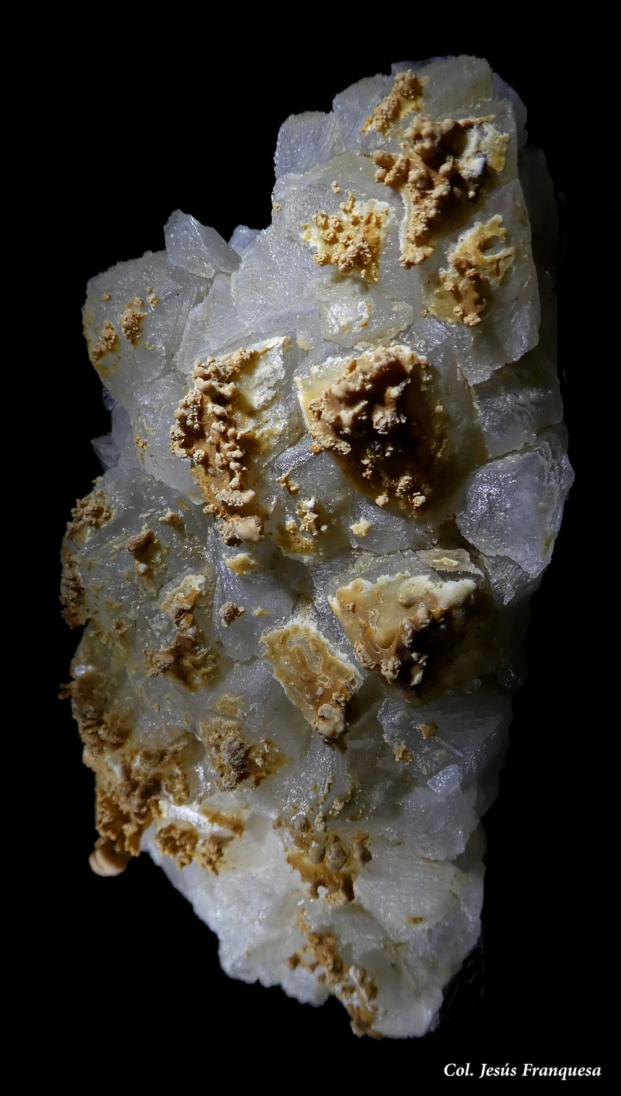 Calcita y Aragonito.
130x70 mm.
(Autor: Jesus Franquesa Baucells)
