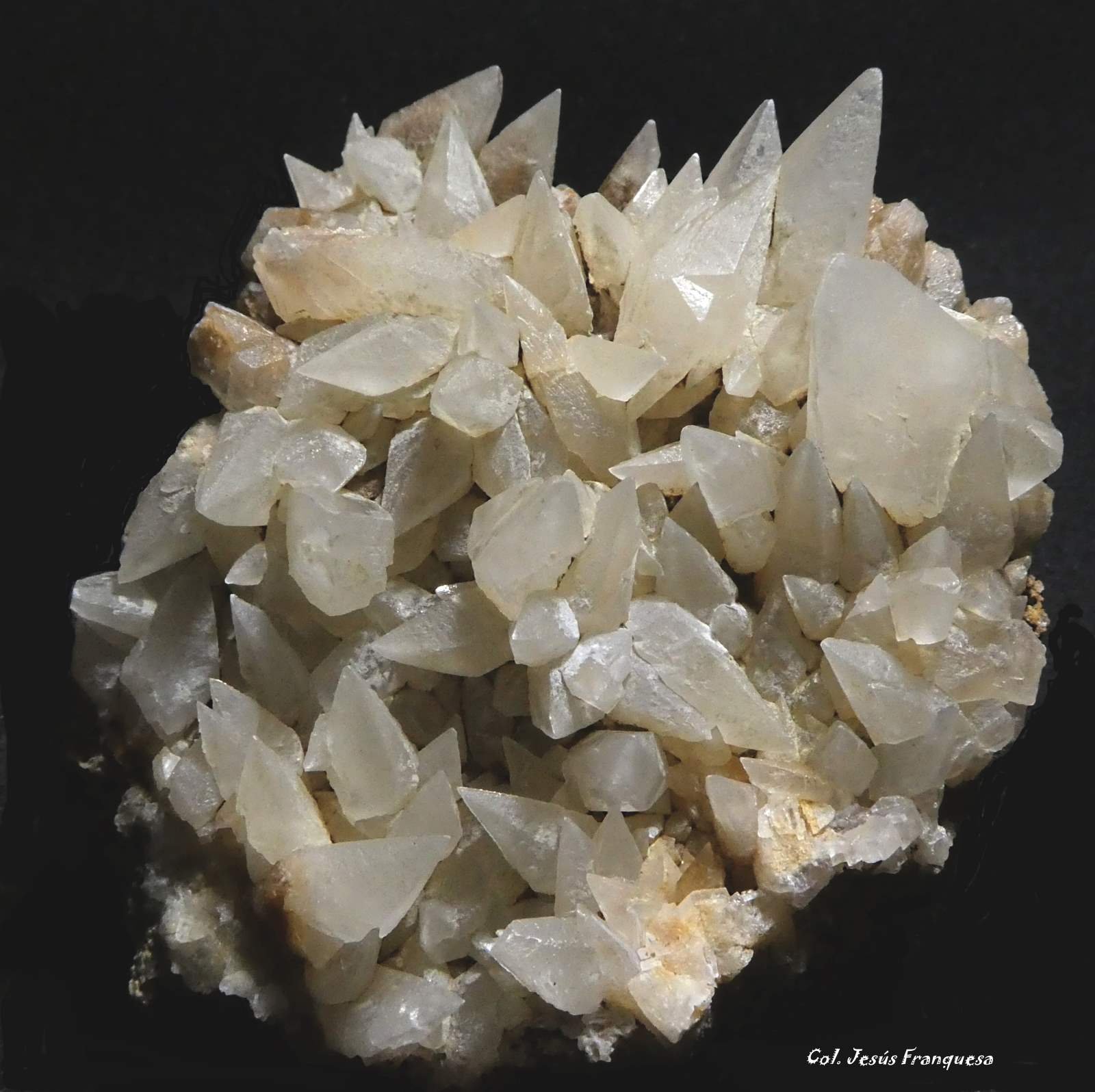 Calcita.
70x60 mm.
(Autor: Jesus Franquesa Baucells)