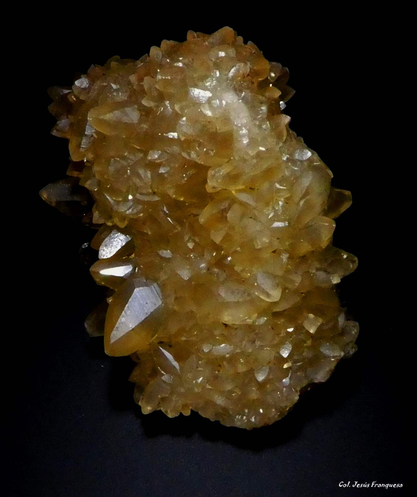 Calcita.
65x54x42 mm.
(Autor: Jesus Franquesa Baucells)